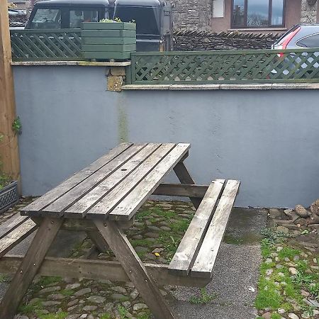 Cumbrian Cottage, Sleeps 6, In Convenient Location Tebay  Exterior photo